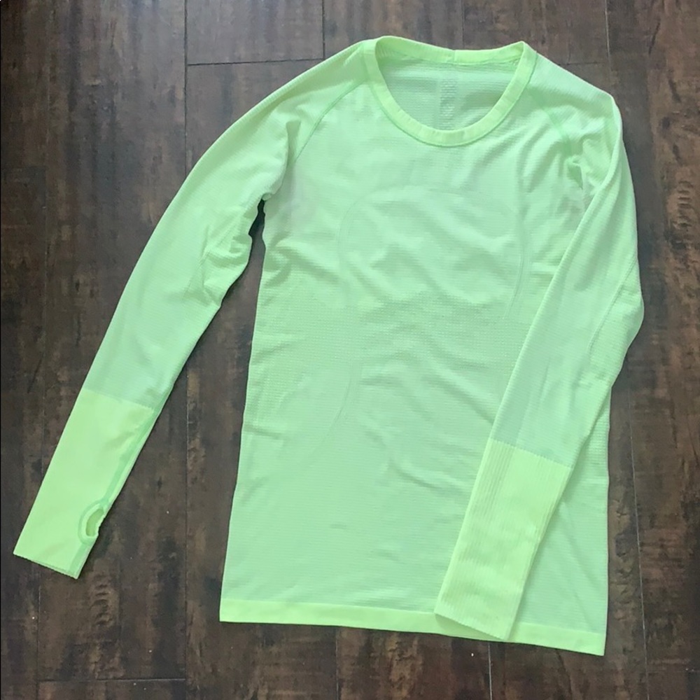 ❗️price drop- firm❗️Lululemon swiftly l/s tee